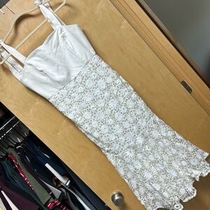 Mestiza Size 6 White Fishtail Midi Dress